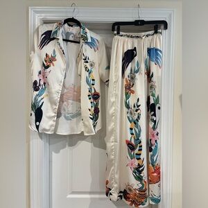 Luxxel printed silky style vintage print pants set